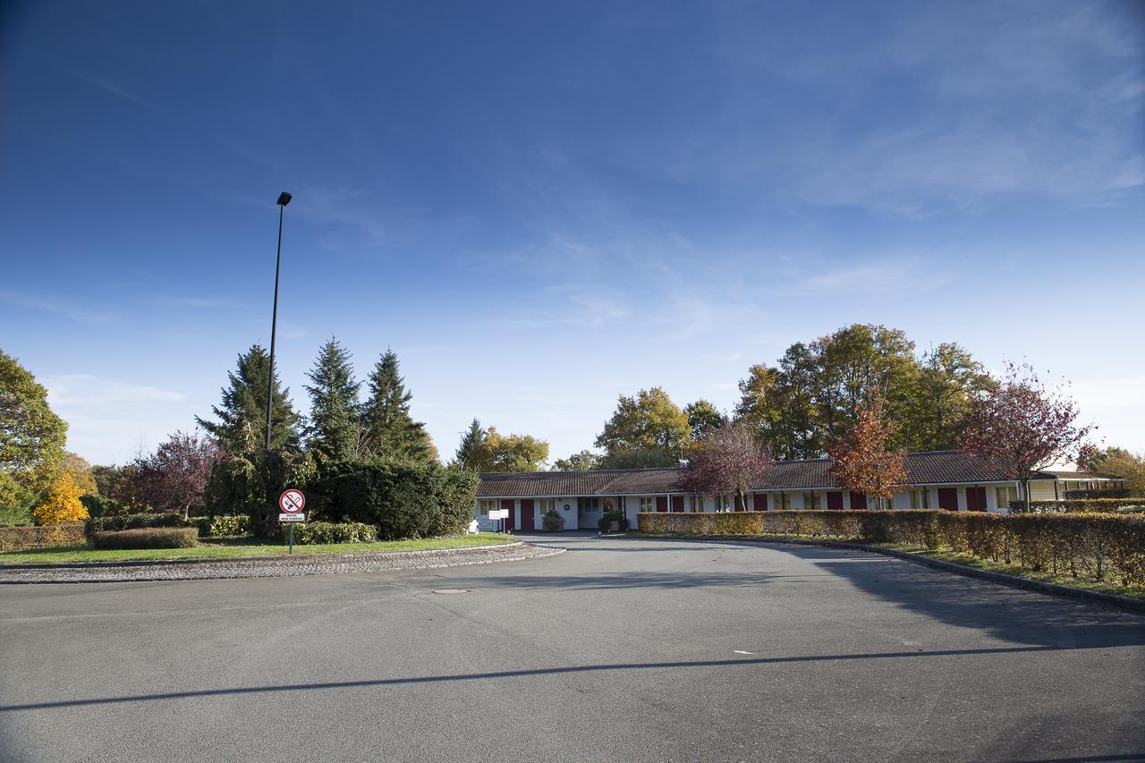 Mape Hotel Dampierre-en-Burly Esterno foto