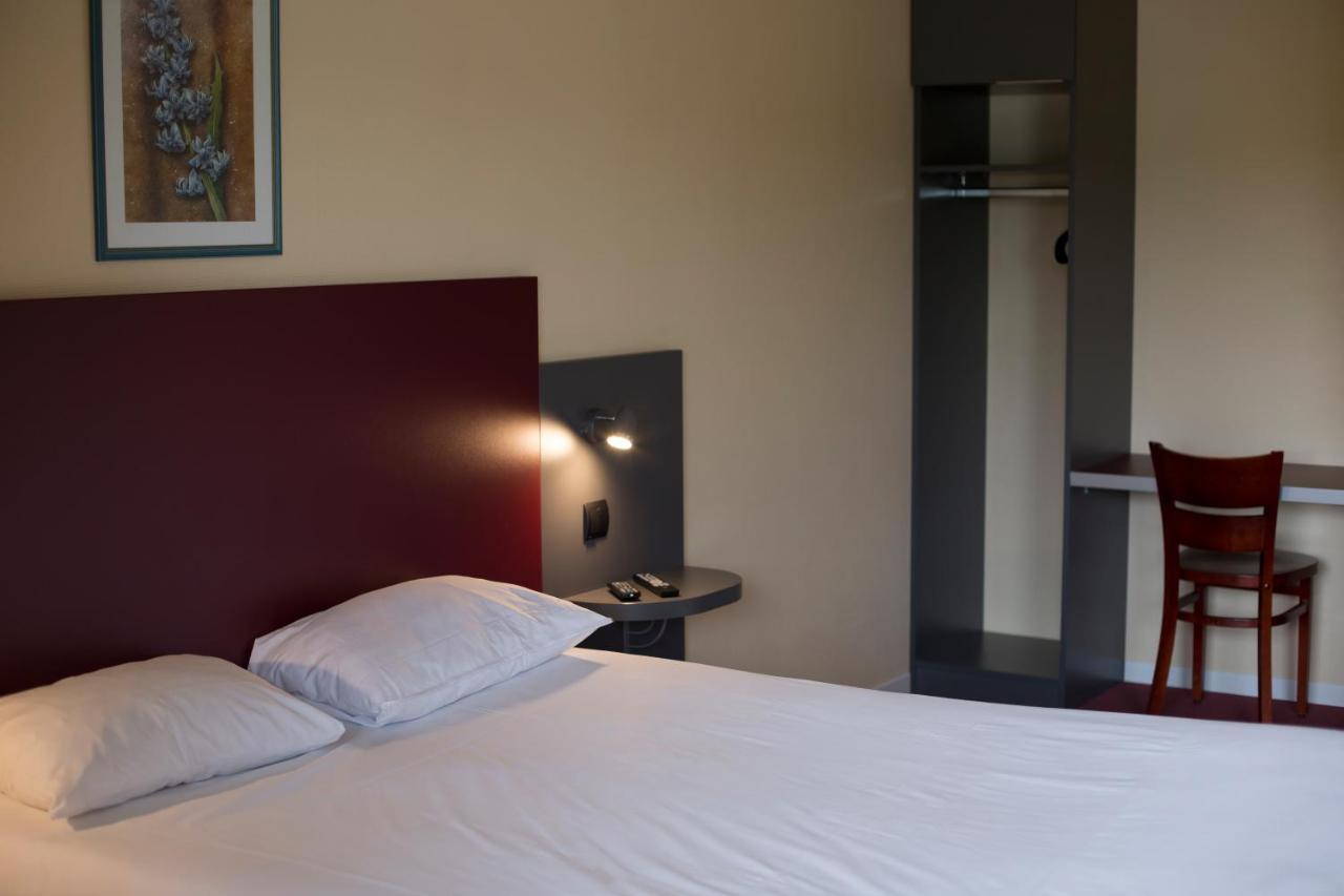 Mape Hotel Dampierre-en-Burly Esterno foto